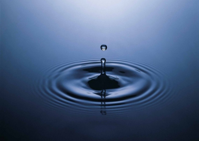 Вода — глубокий разбор, от теории к практике